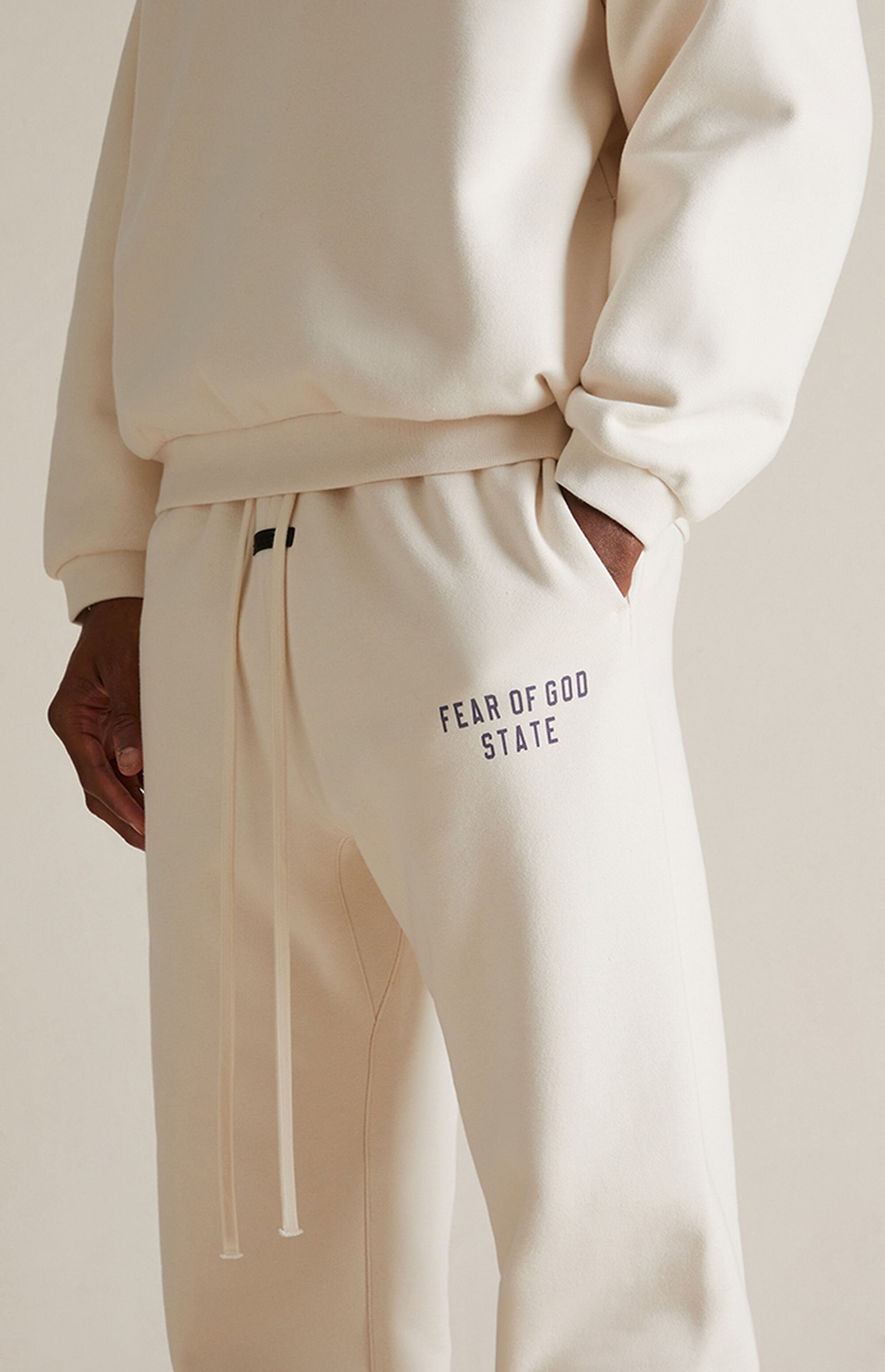 Essentials Sweatpants “Shell” (FW24)