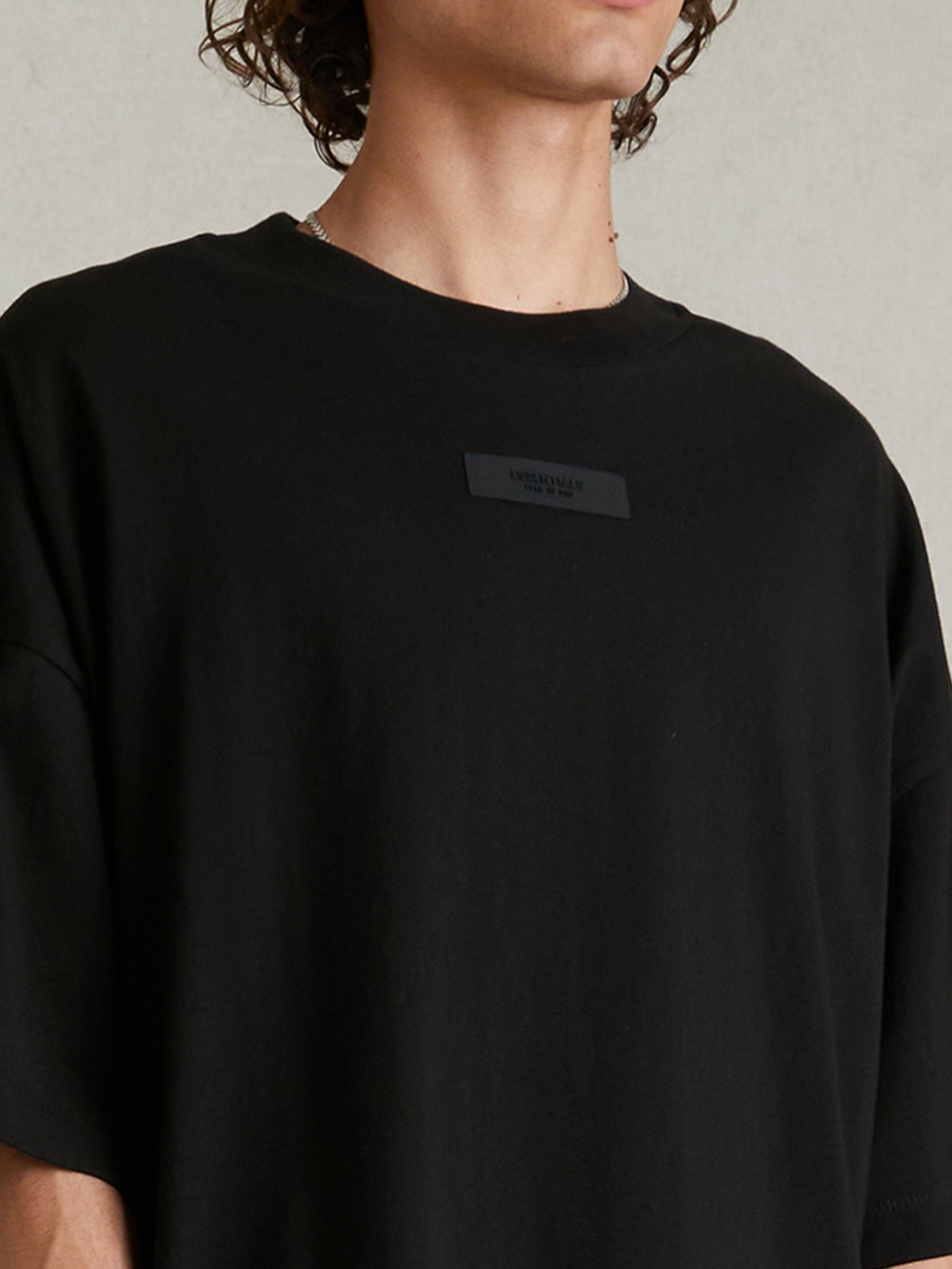 Essentials T Shirt “Black” (SS24)