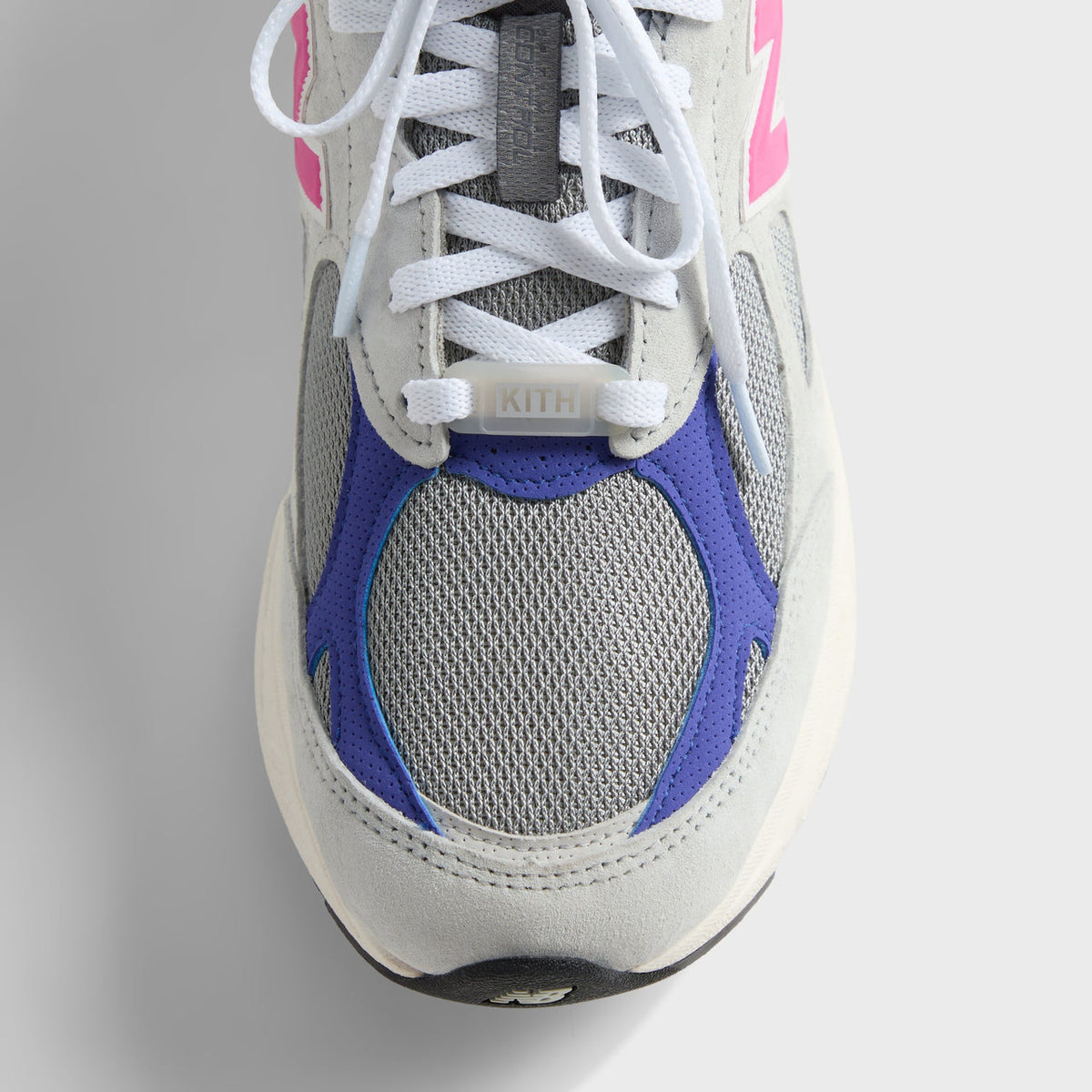 Kith x New Balance x United Arrows & Sons 990v3 “Oyster Mushroom 15th”