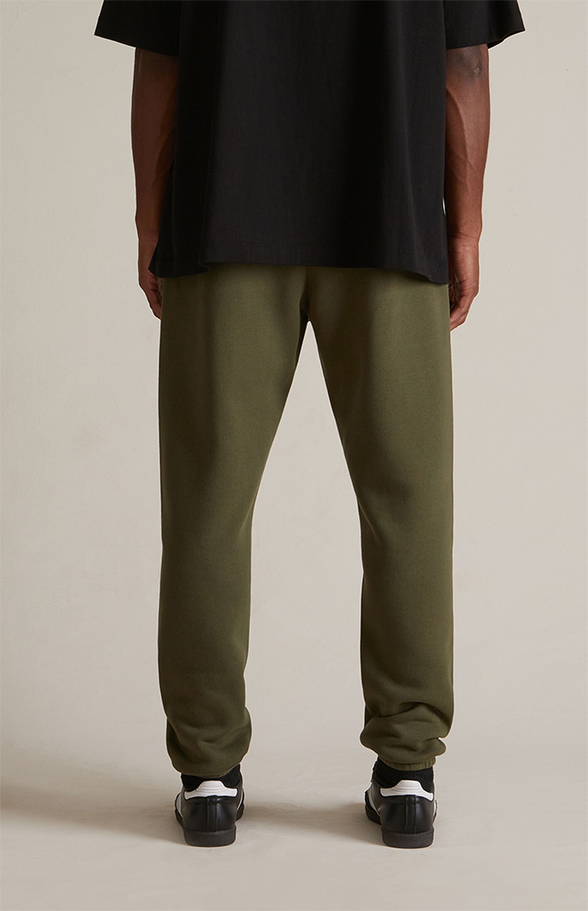 Essentials Sweatpants “Military” (FW24)