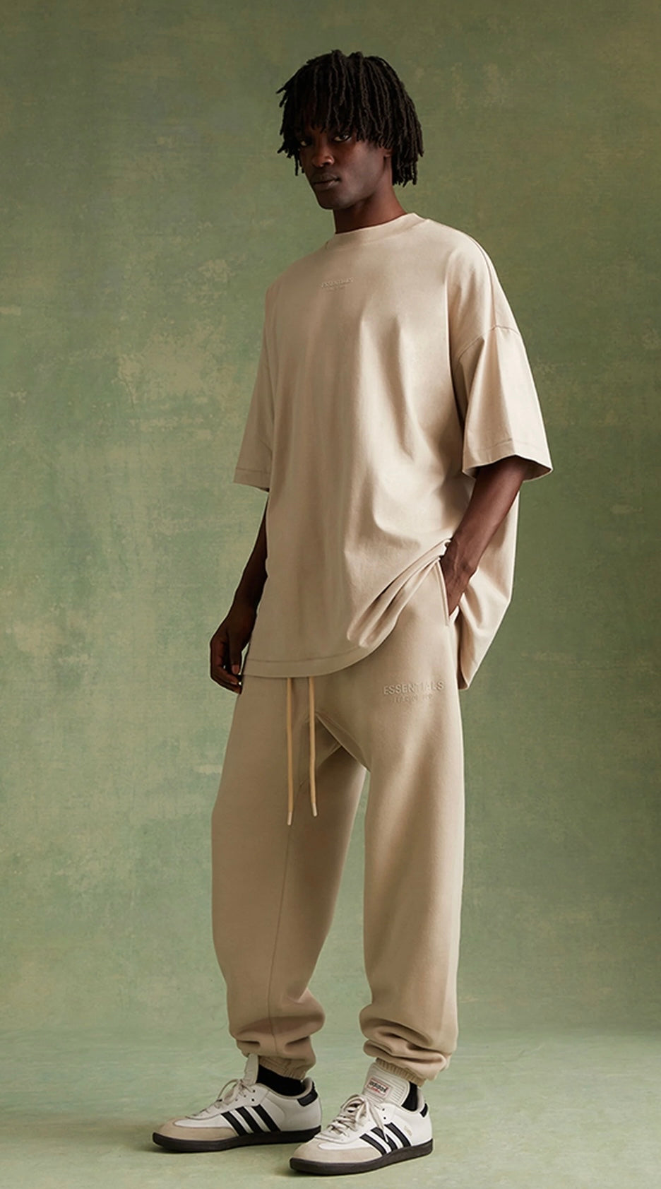 Essentials T Shirt “Silver Cloud”