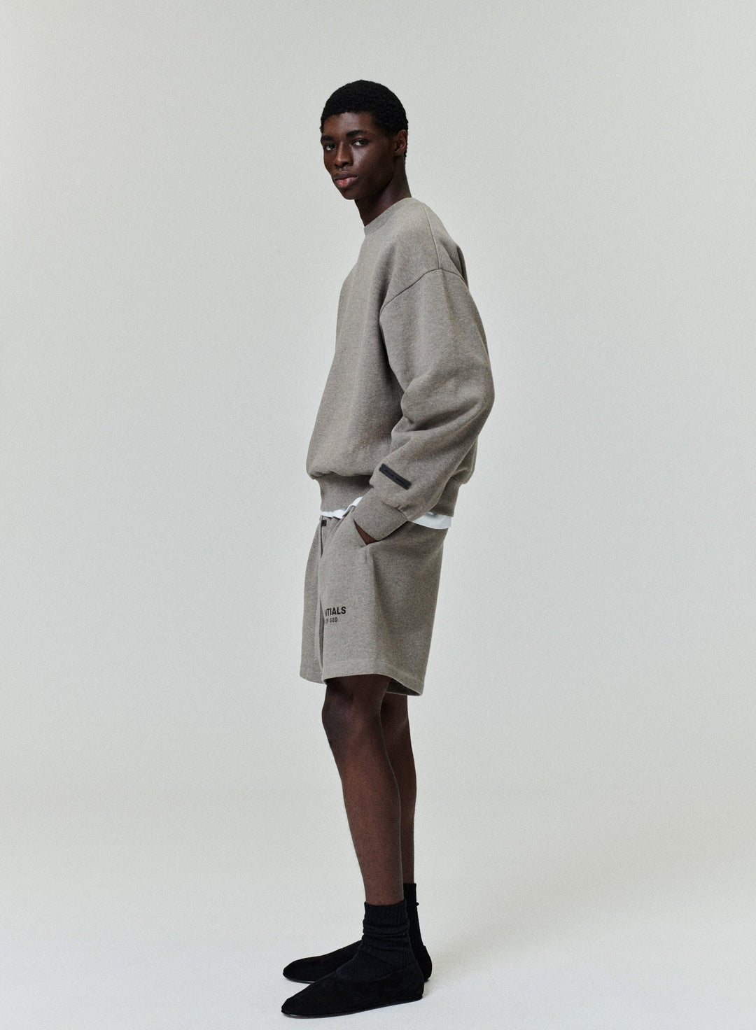 Essentials Shorts “Homestead Heather” (FW25)