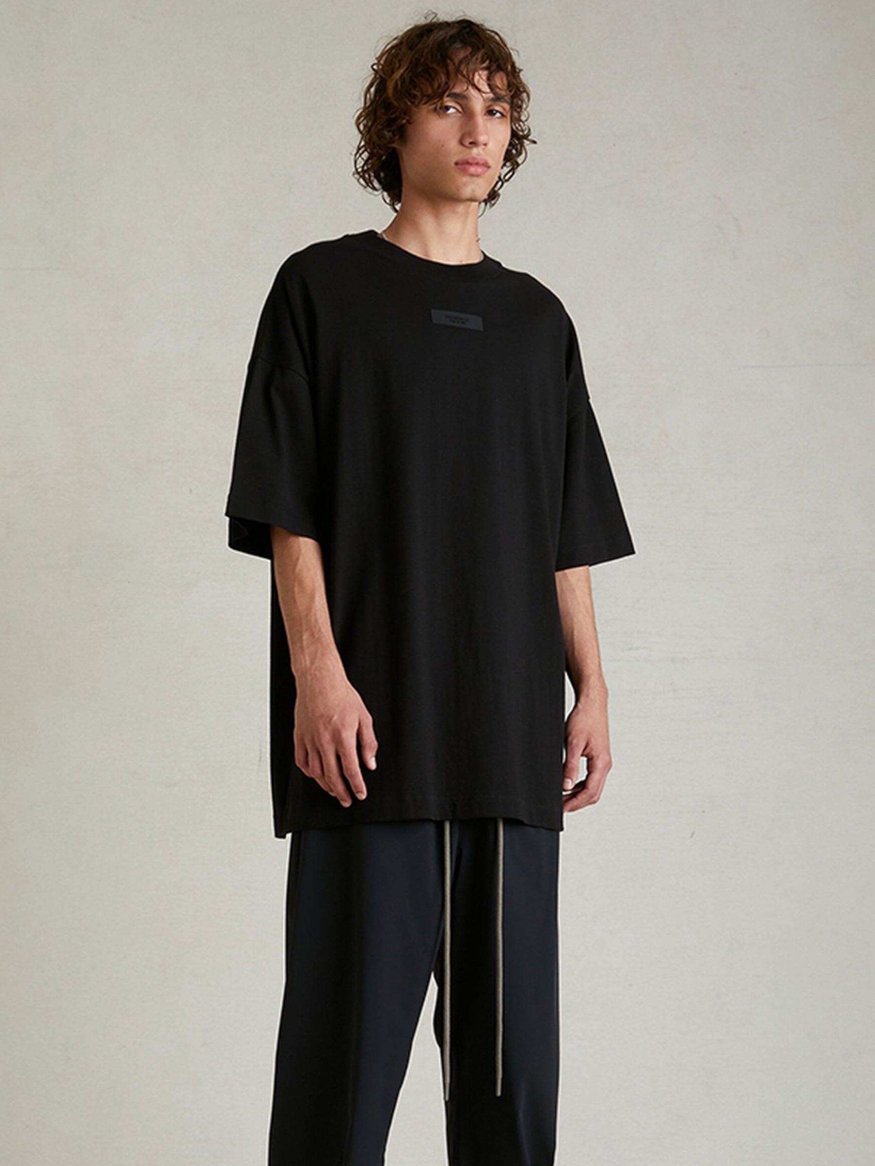 Essentials T Shirt “Black” (SS24)