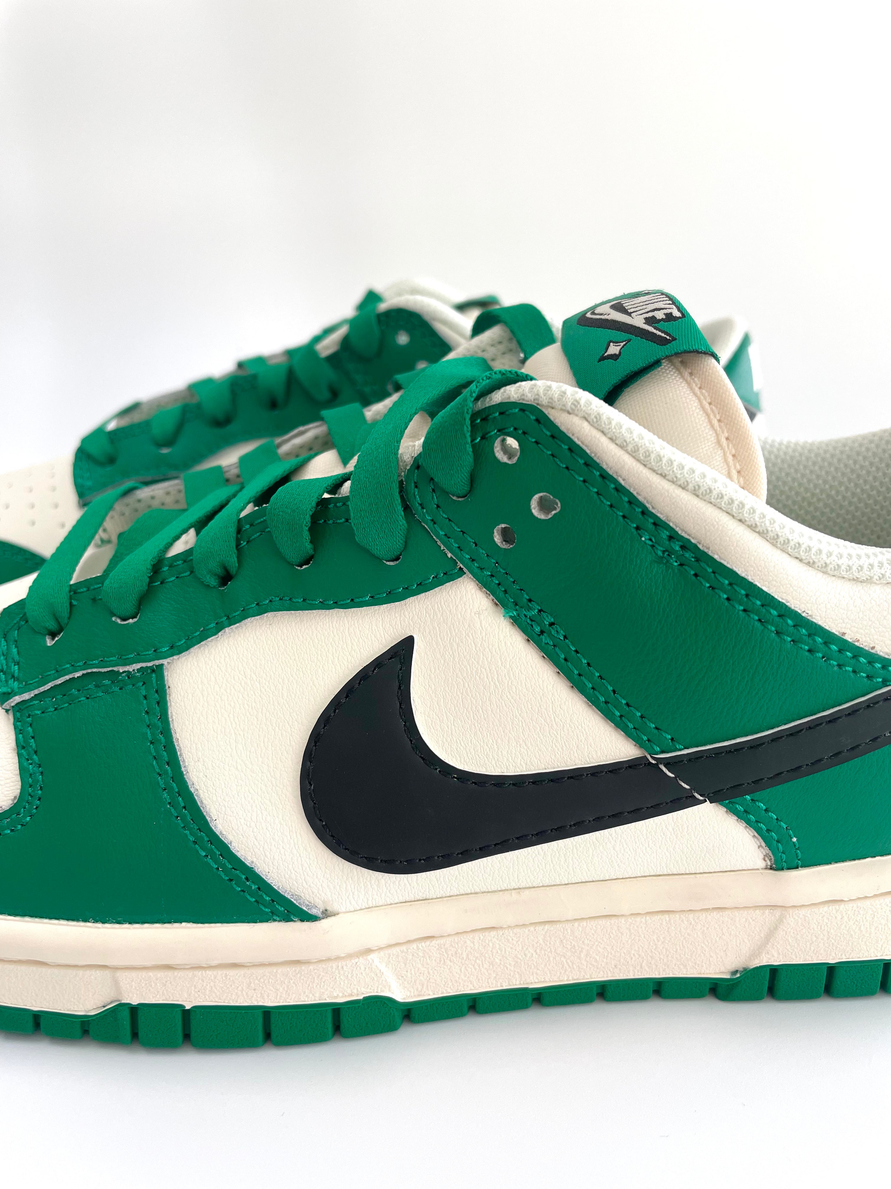 Nike Dunk Low SE “Lottery Pack Malachite Green”