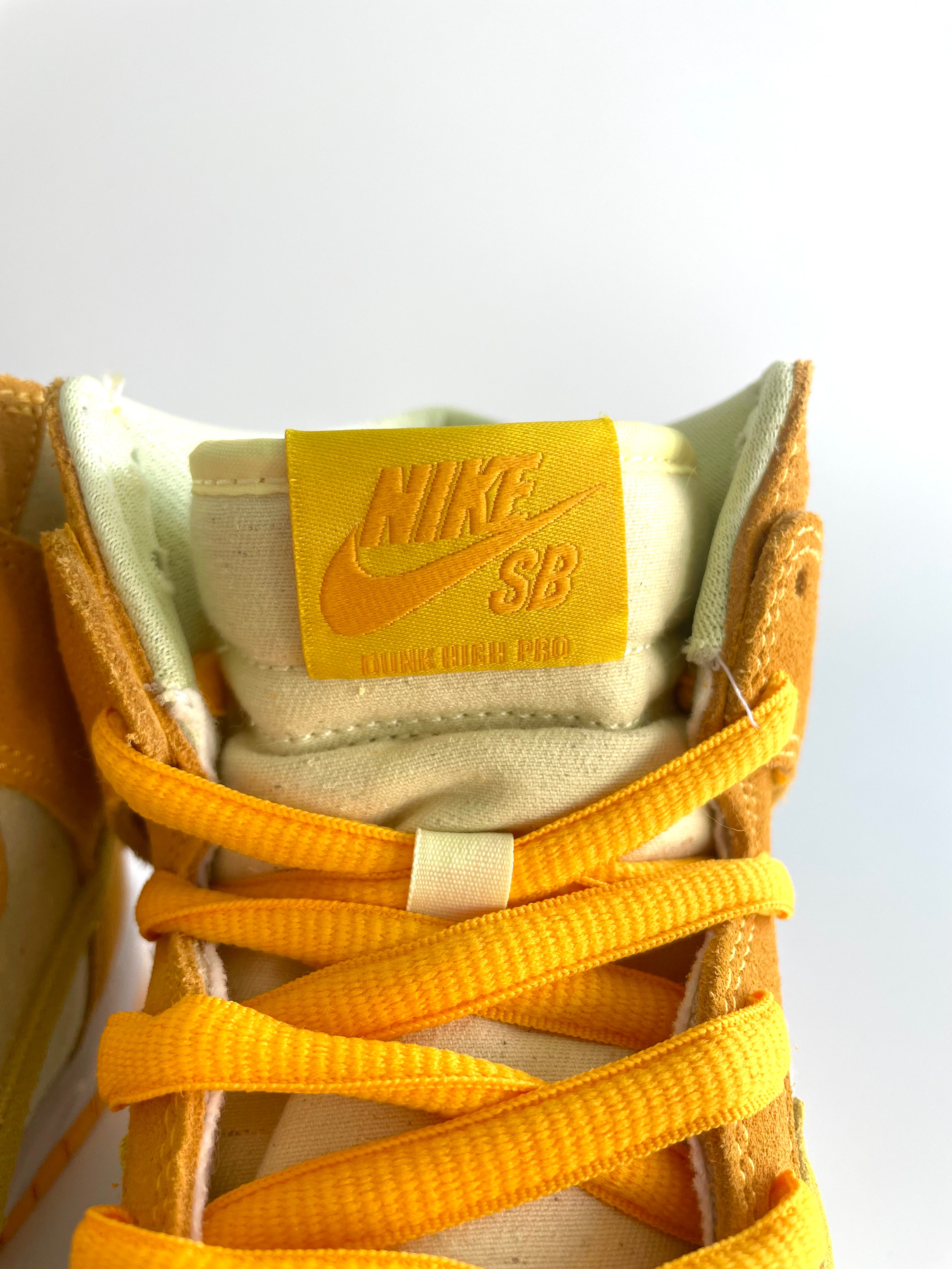 Nike SB Dunk High “Pineapple”