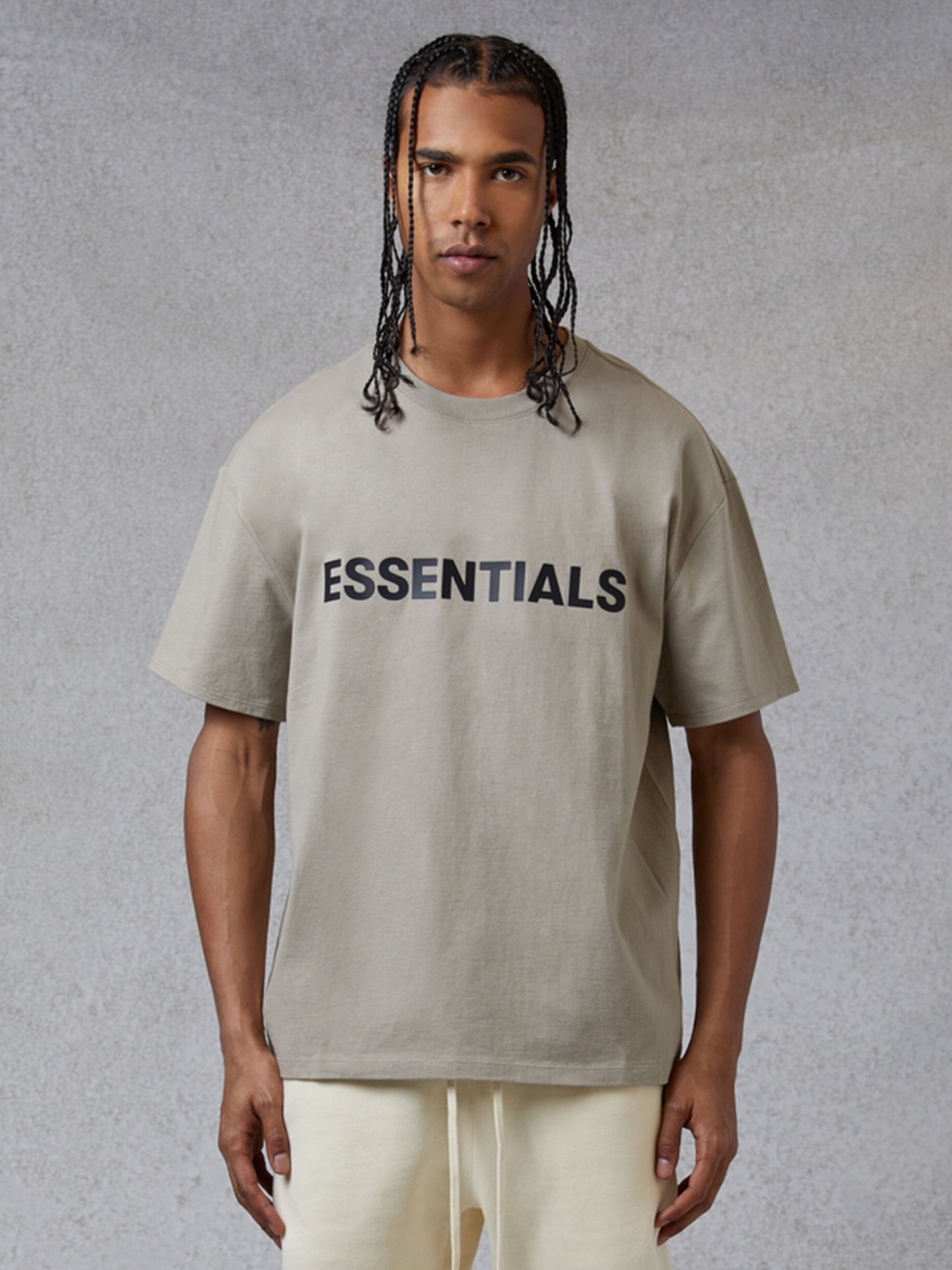 Essentials T Shirt Appliqué Logo “Olive Moss”