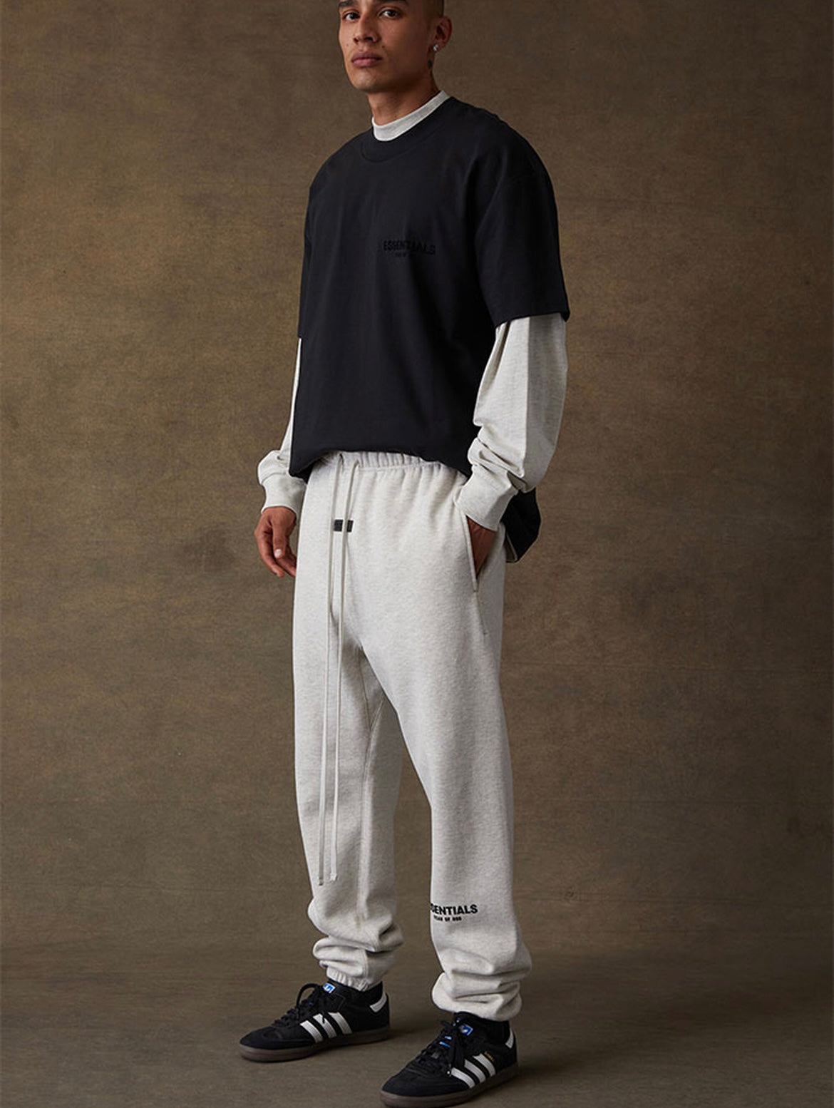 Essentials Sweatpants “Light Oatmeal” (SS22)