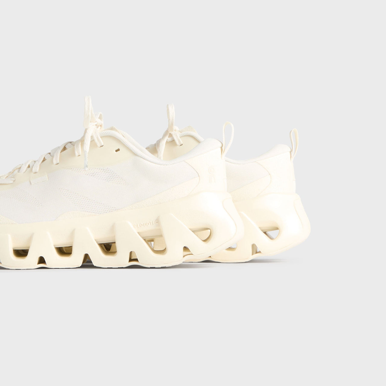 Kith x On Cloud K-TECH 1 “White”