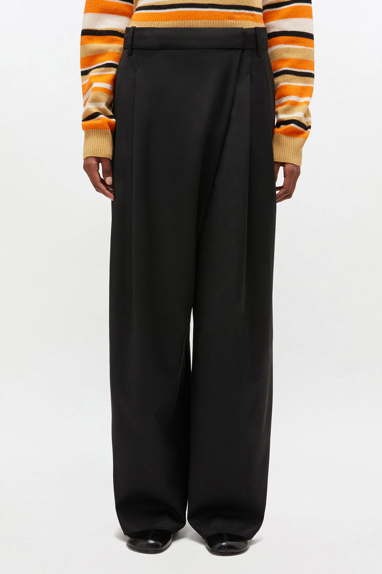 GANNI Cross-over Trousers "Black"