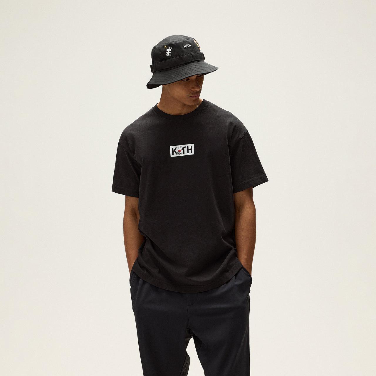 Kith x Peanuts T Shirt “Snoopy Classic Logo”