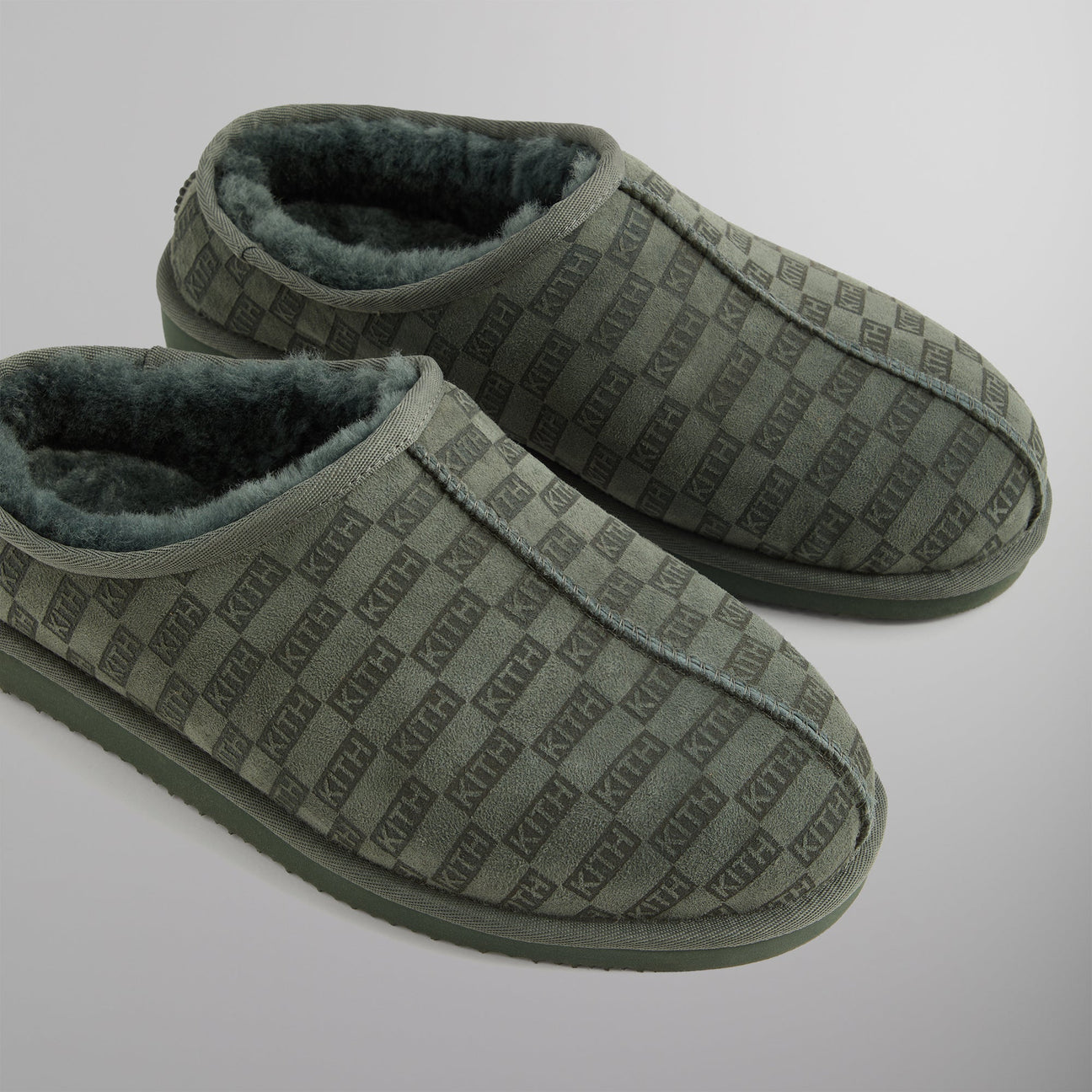 Kith Monogram Shearling Slippers “Stadium”