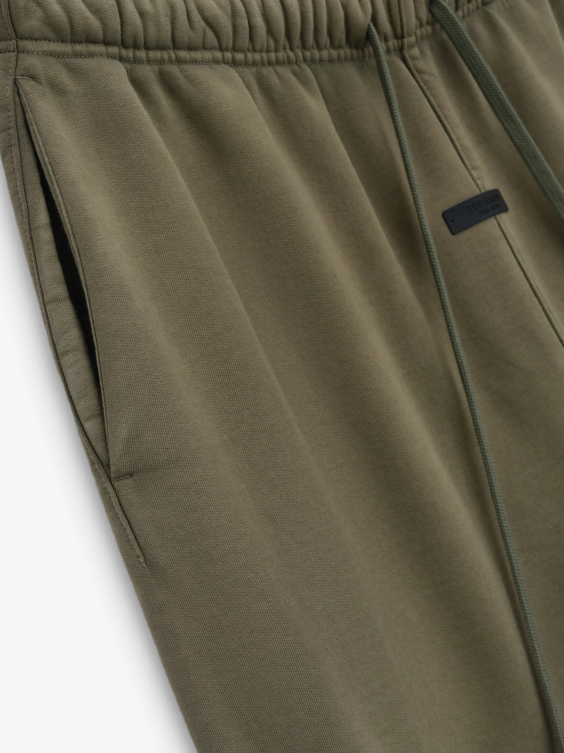 Essentials Heavy  Sweatpants “Military” (FW24)