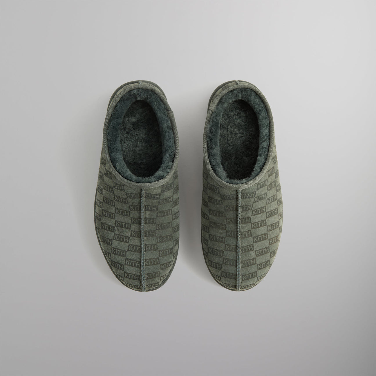 Kith Monogram Shearling Slippers “Stadium”