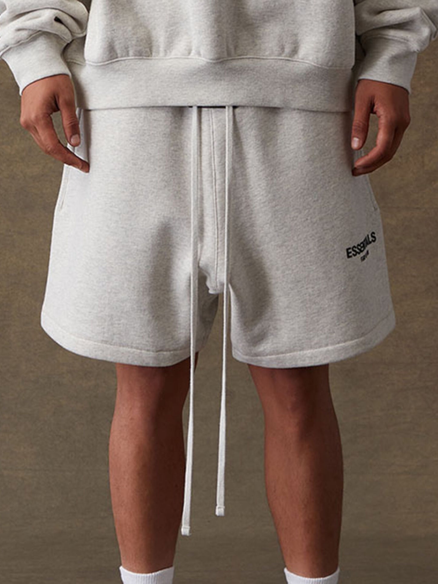 Essentials Shorts “Light Oatmeal” (SS22)