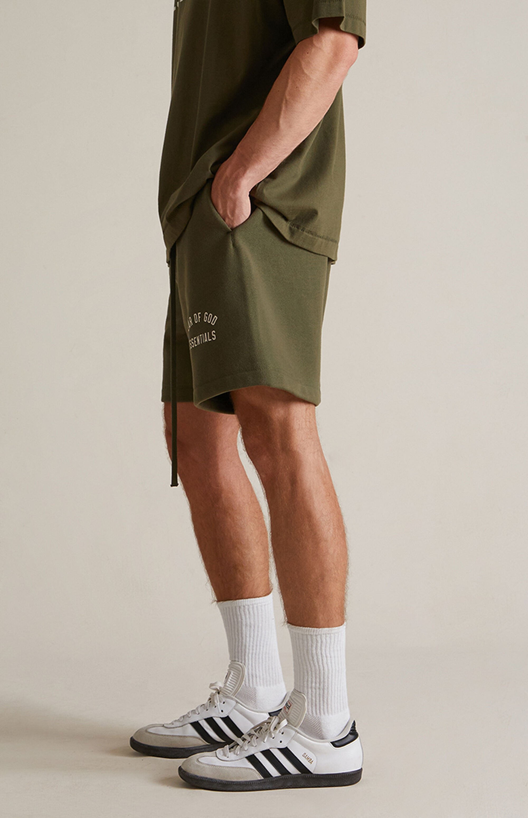 Essentials Shorts “Military” (FW24)