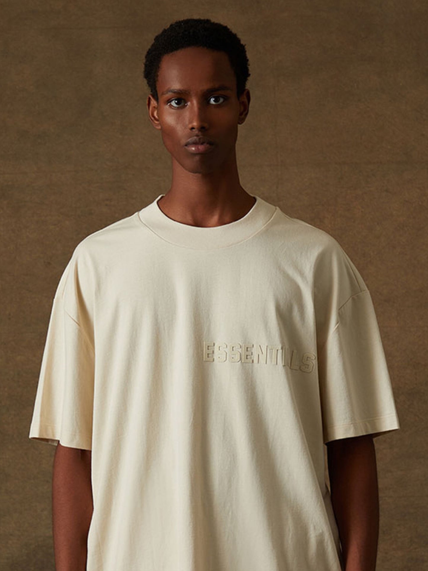 Essentials T Shirt “Egg Shell”