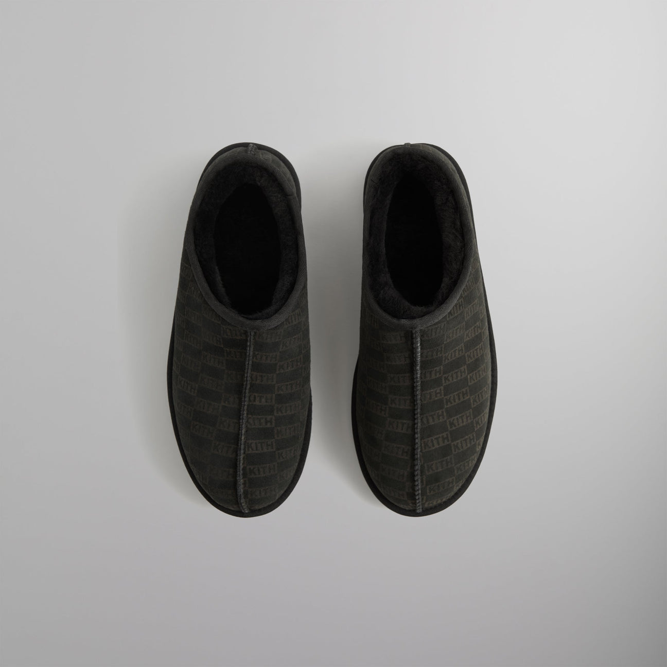 Kith Monogram Shearling Slippers “Black”