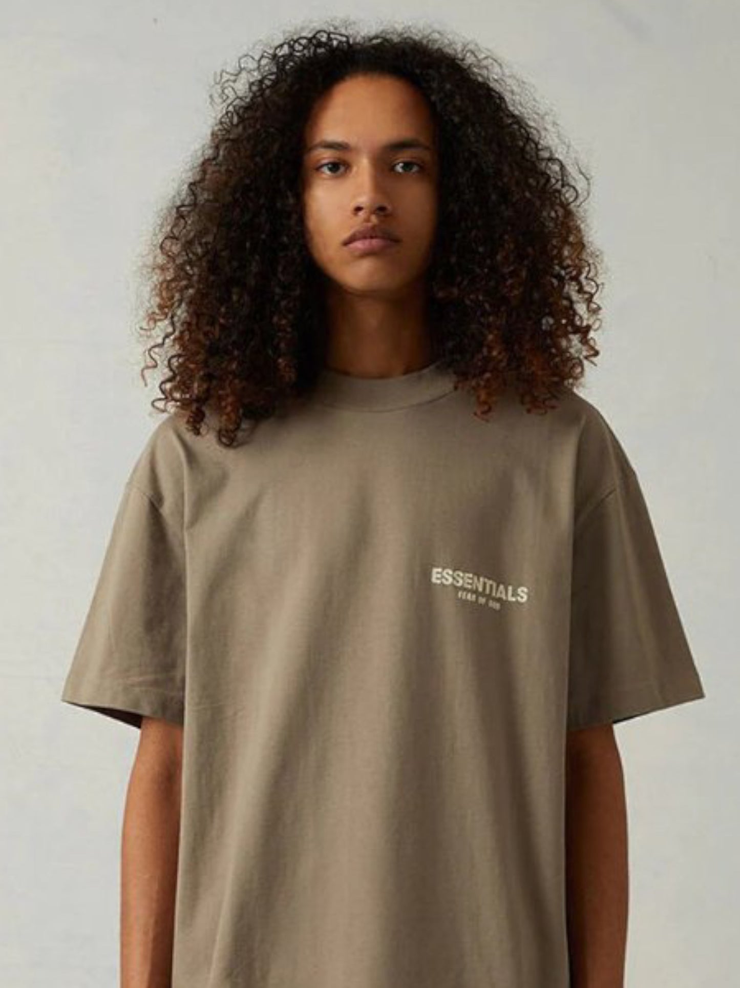 Essentials T Shirt “Desert Taupe”