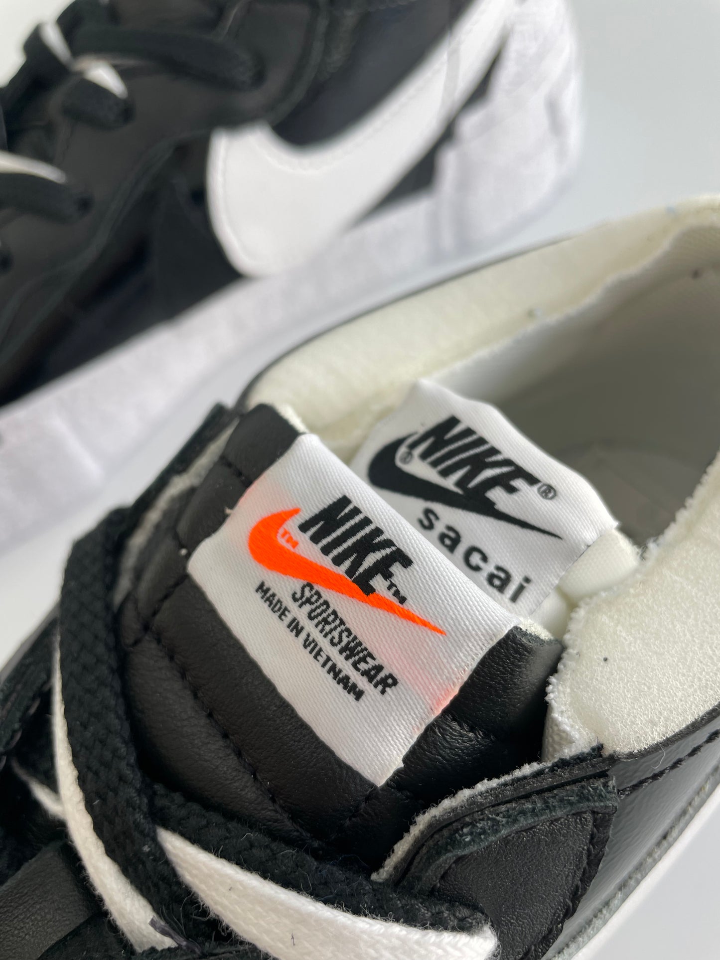 Nike Sacai Blazer Low “Black Patent Leather”