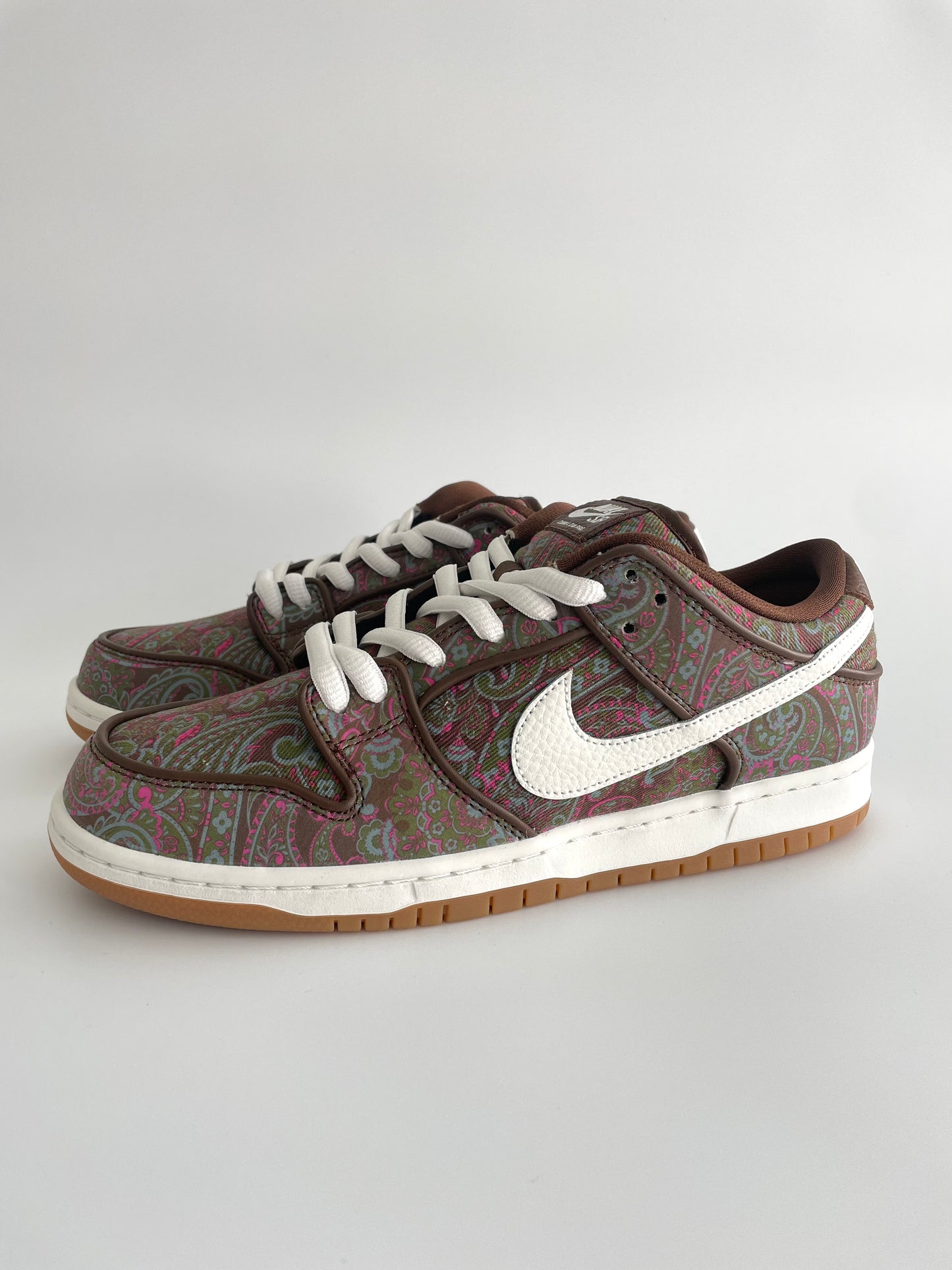 Nike SB Dunk Low “Paisley Brown”