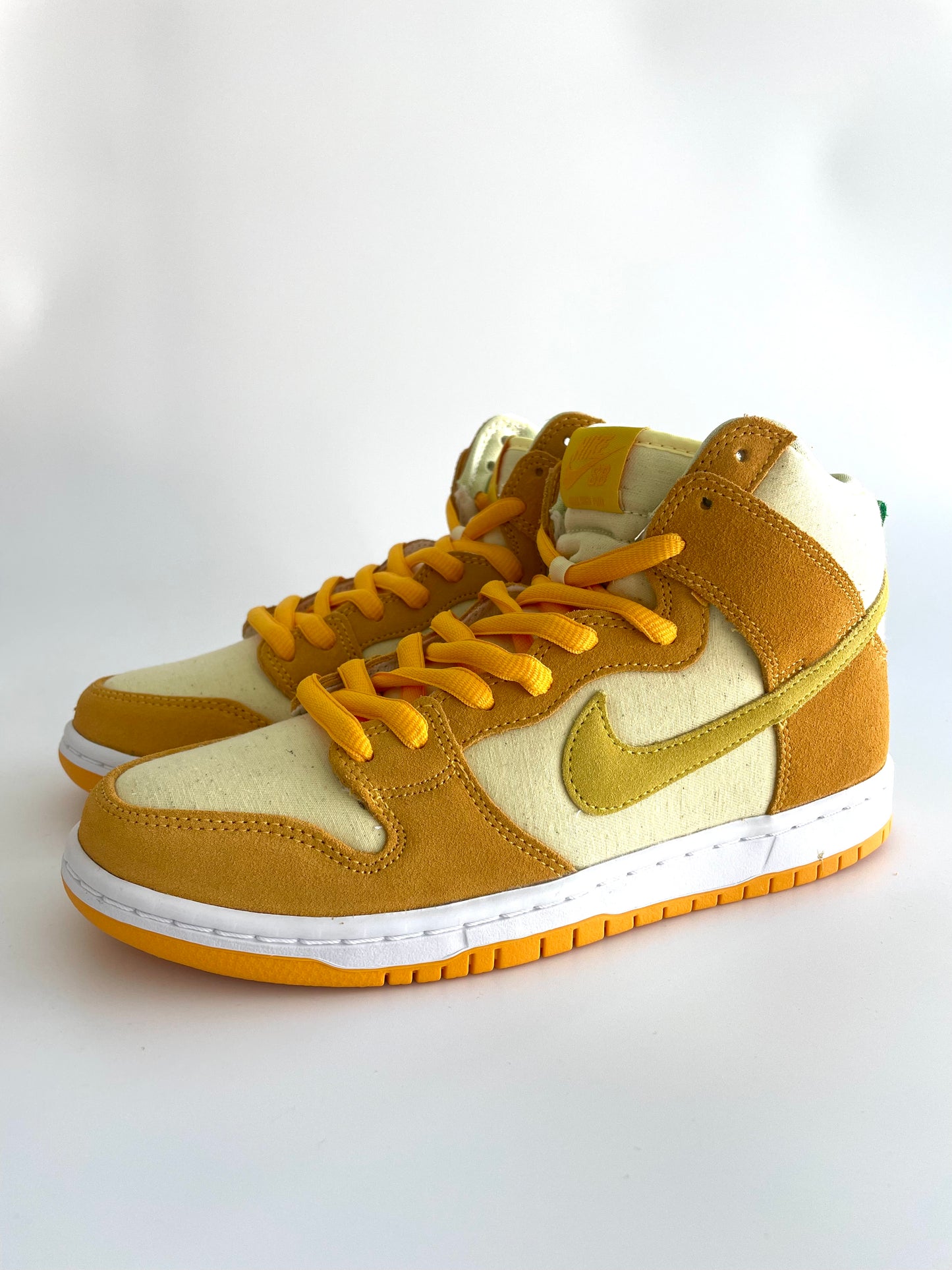 Nike SB Dunk High “Pineapple”