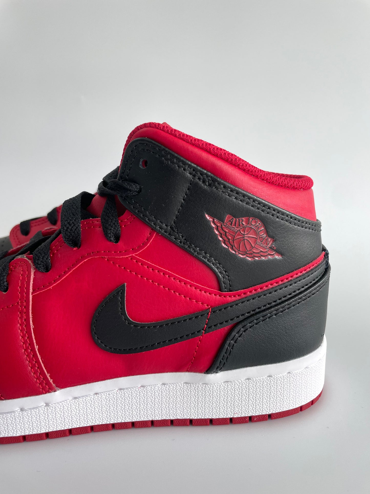 Jordan 1 Mid “Reverse Bred” (GS)