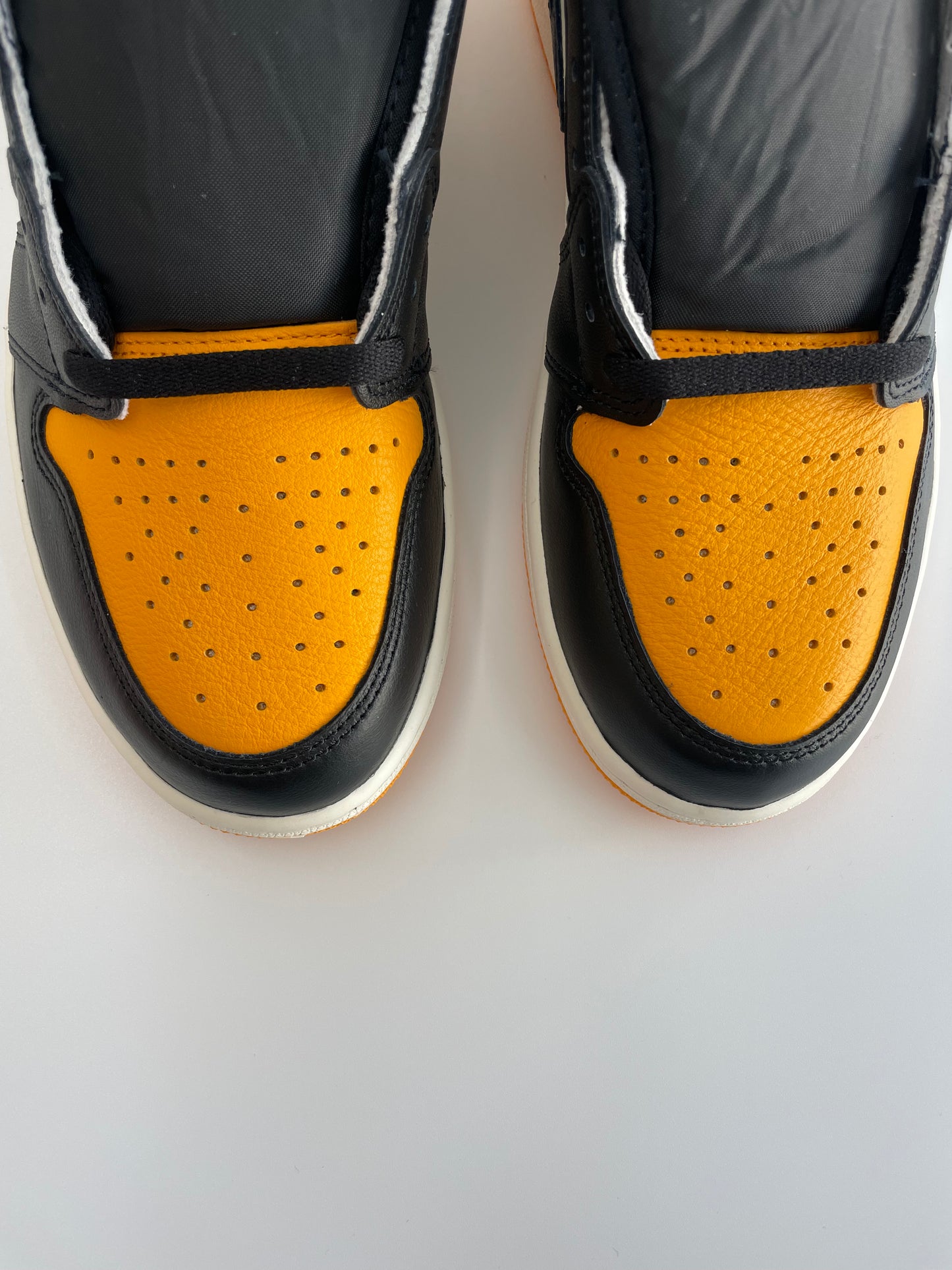 Jordan 1 High OG “Taxi”