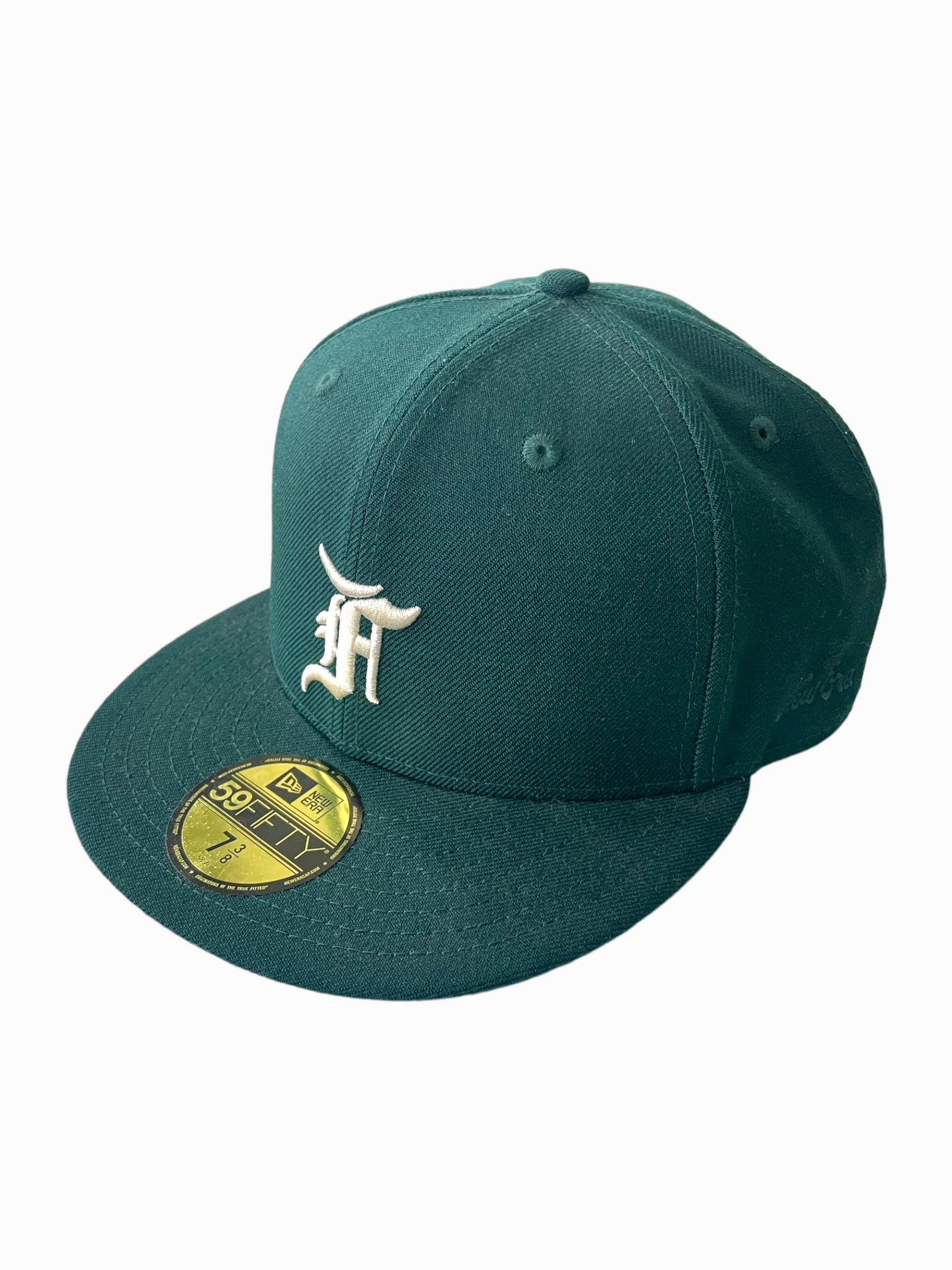 Essentials Cap - Exclusive 59Fifty Fitted Hat