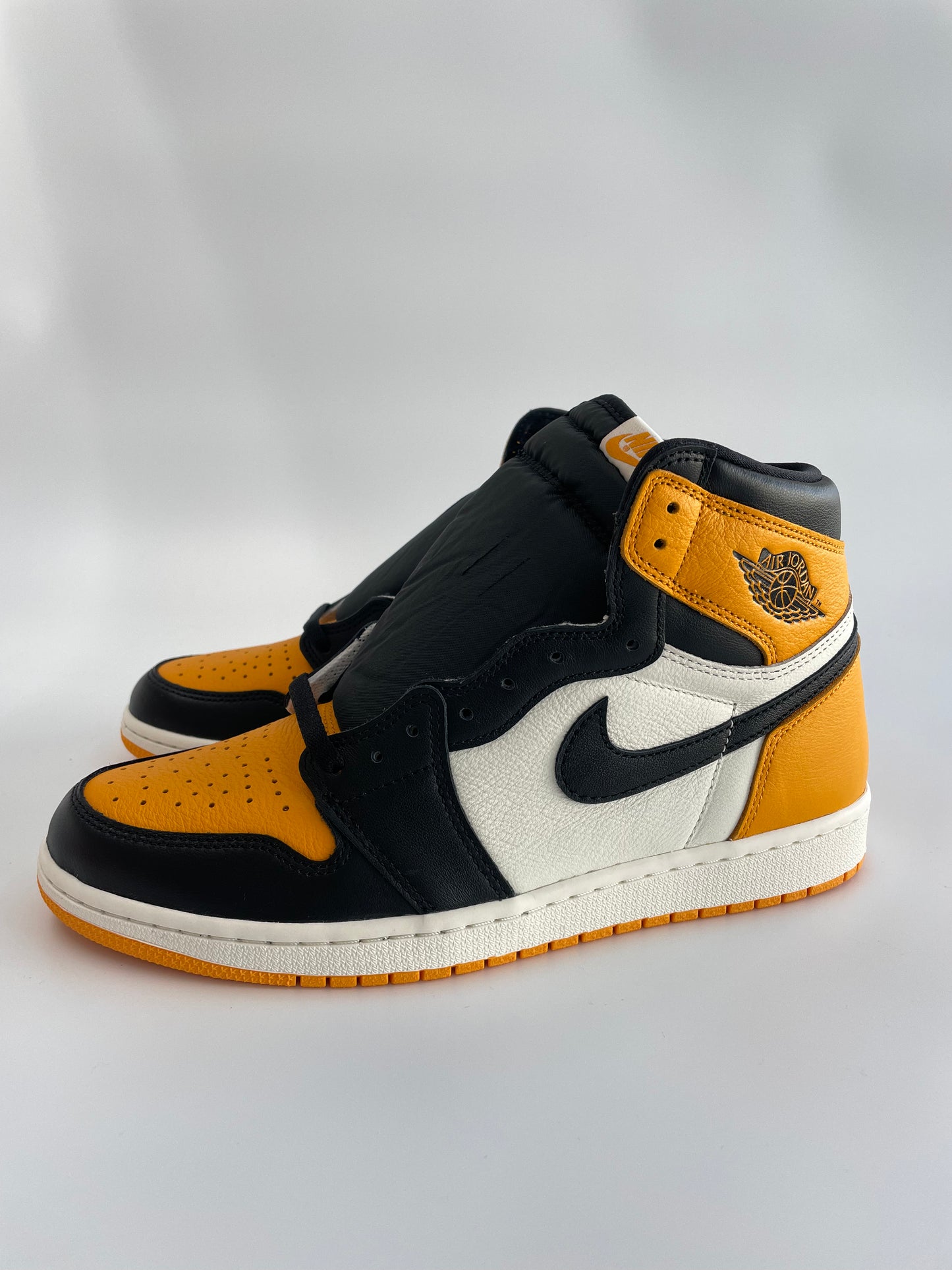 Jordan 1 High OG “Taxi”