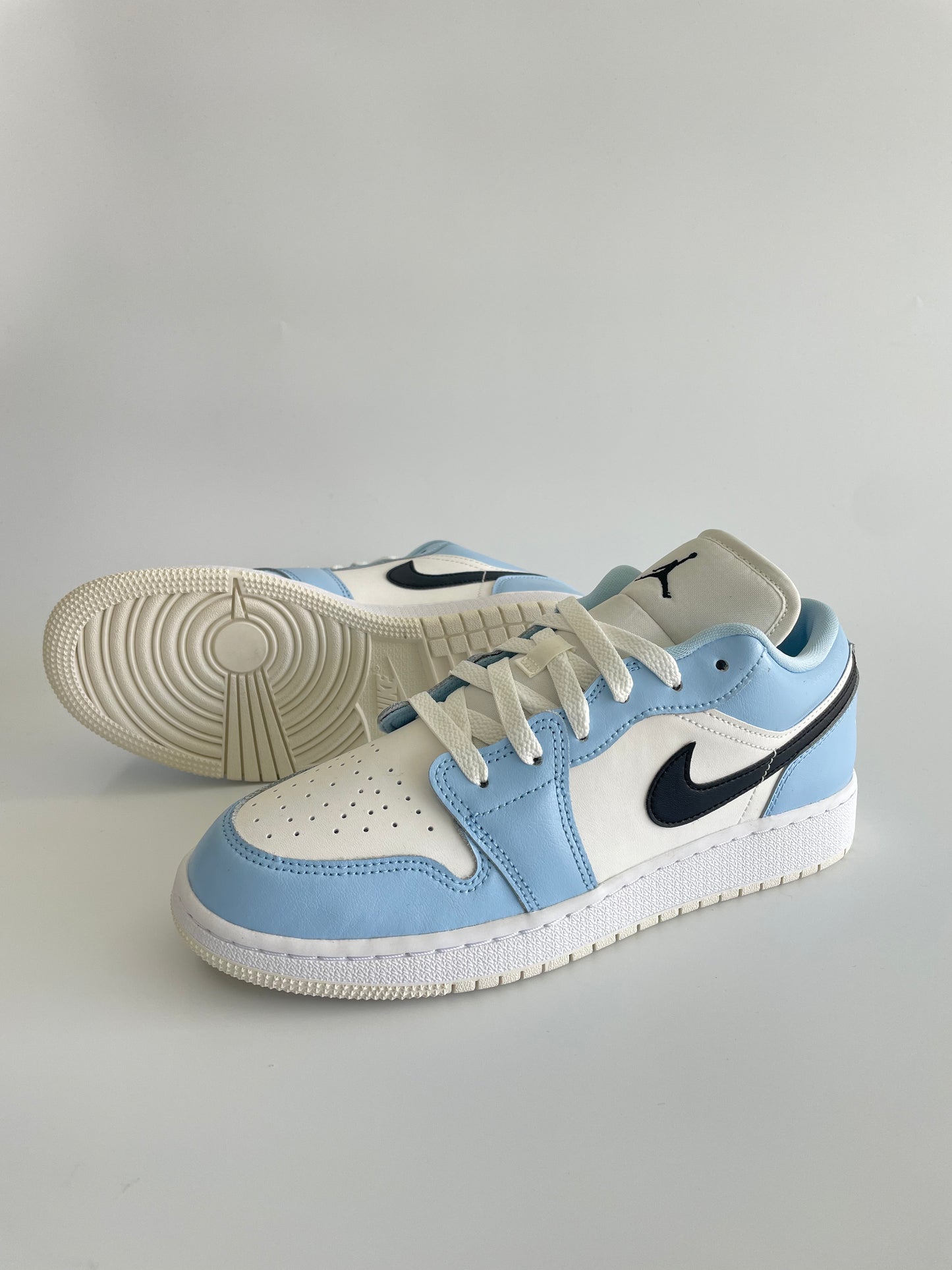 Jordan 1 Low “Ice Blue Black” (GS)