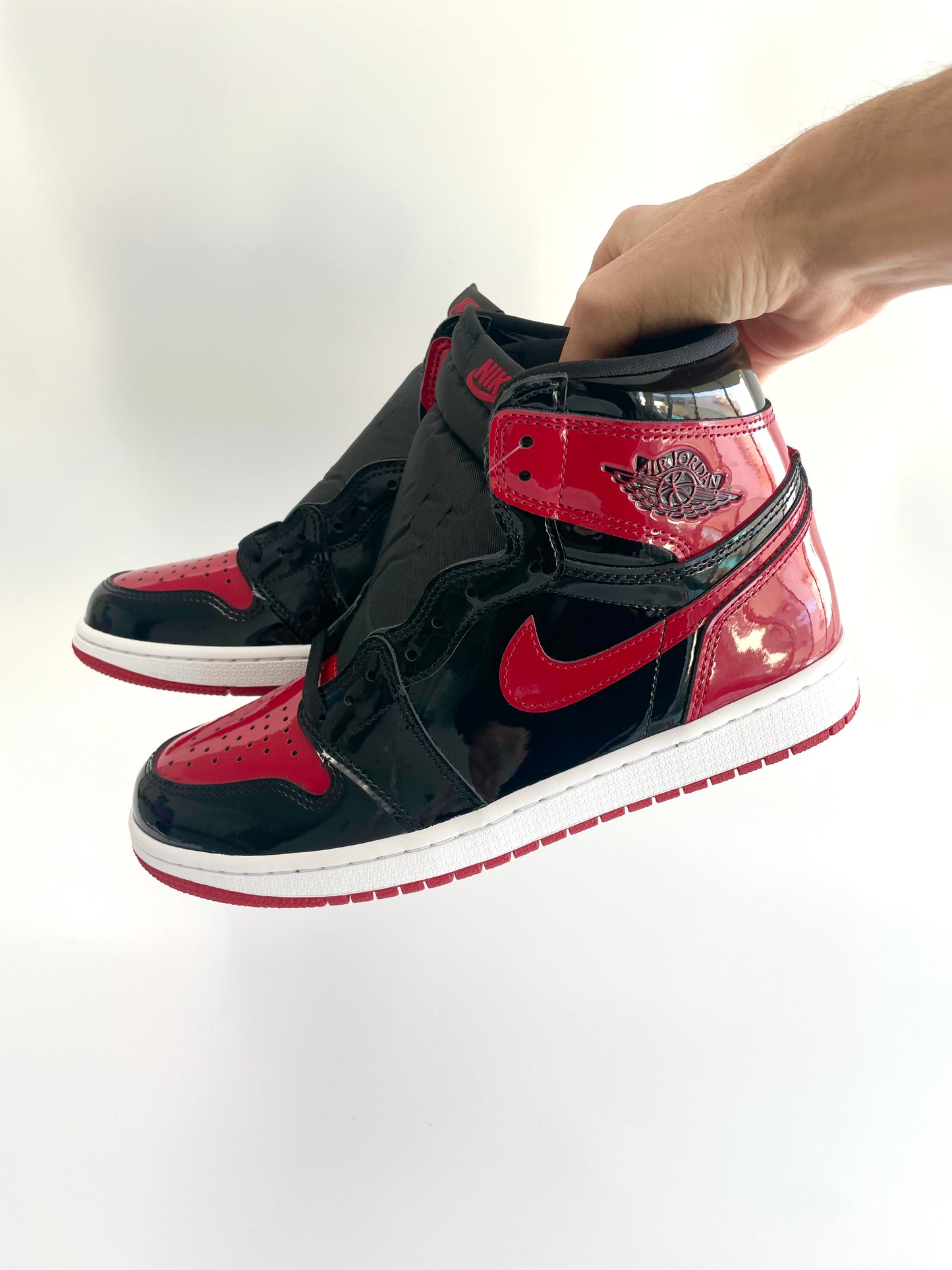 Jordan 1 High OG “Patent Bred”