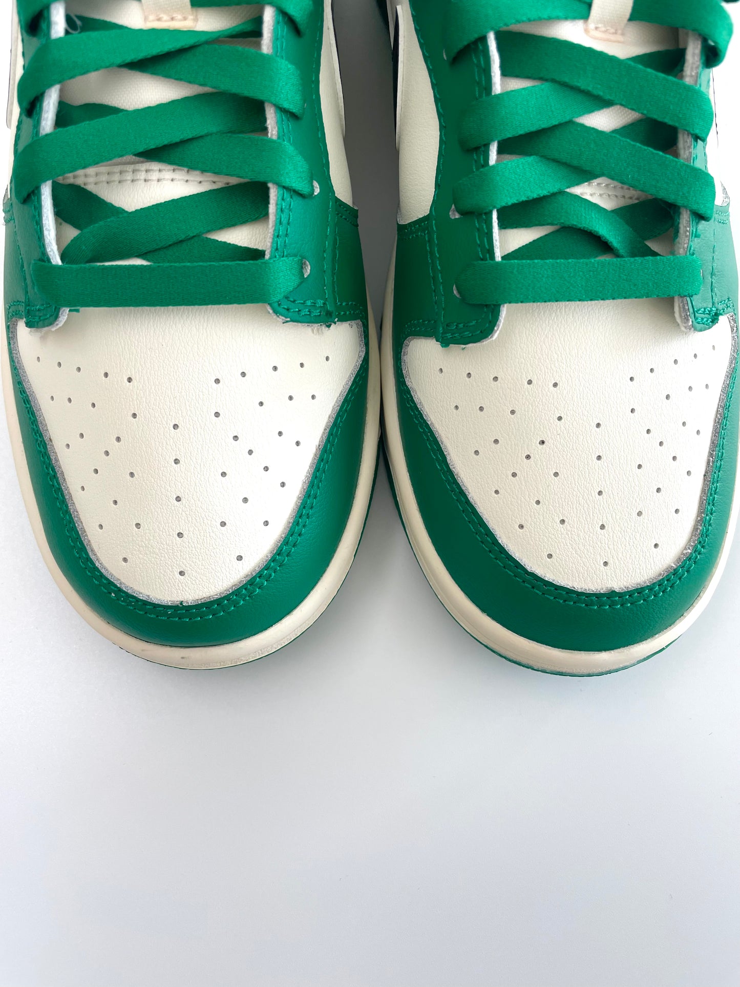 Nike Dunk Low SE “Lottery Pack Malachite Green”