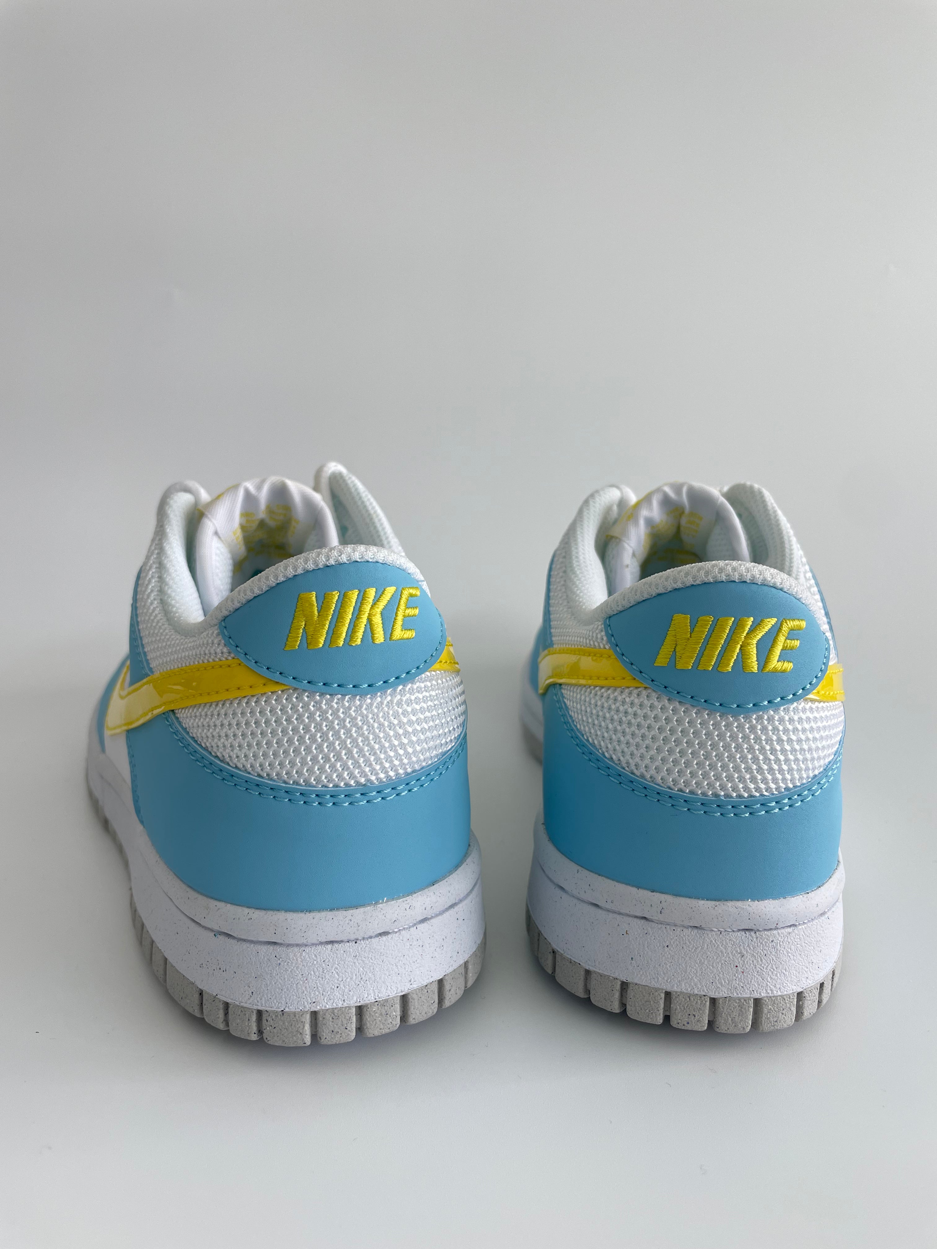Nike Dunk Low “Homer Simpson” (GS)