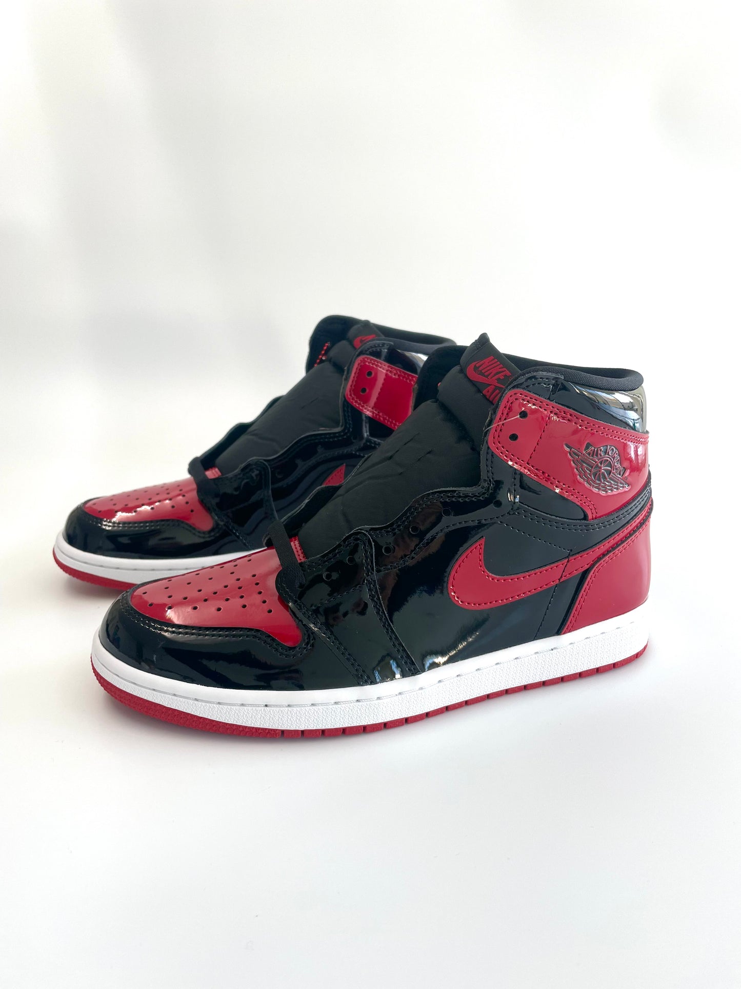 Jordan 1 High OG “Patent Bred”