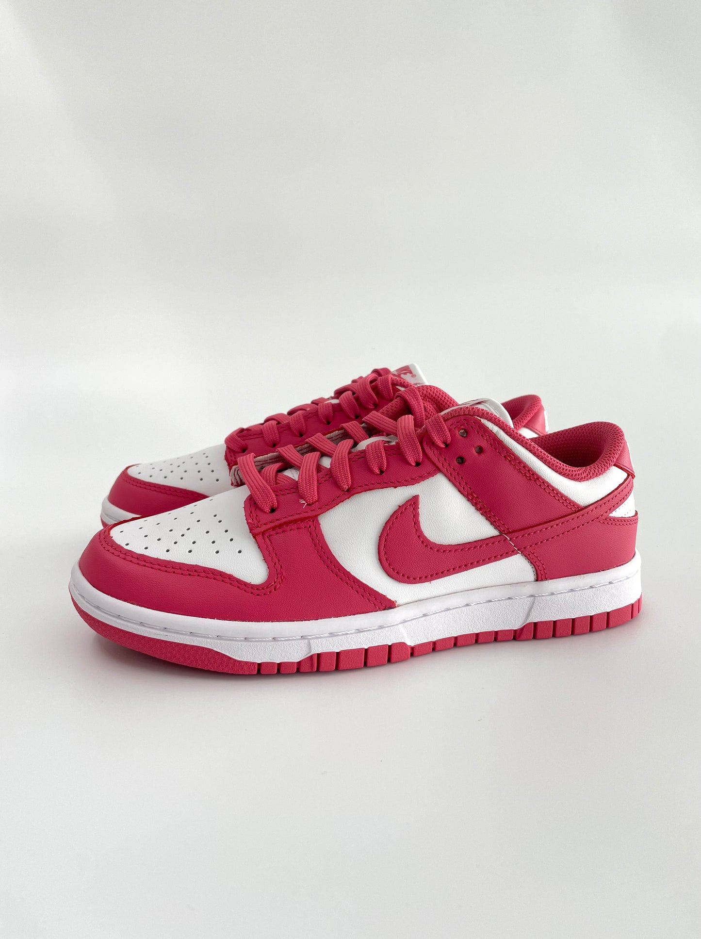 Nike Dunk Low “Archeo Pink” (W)