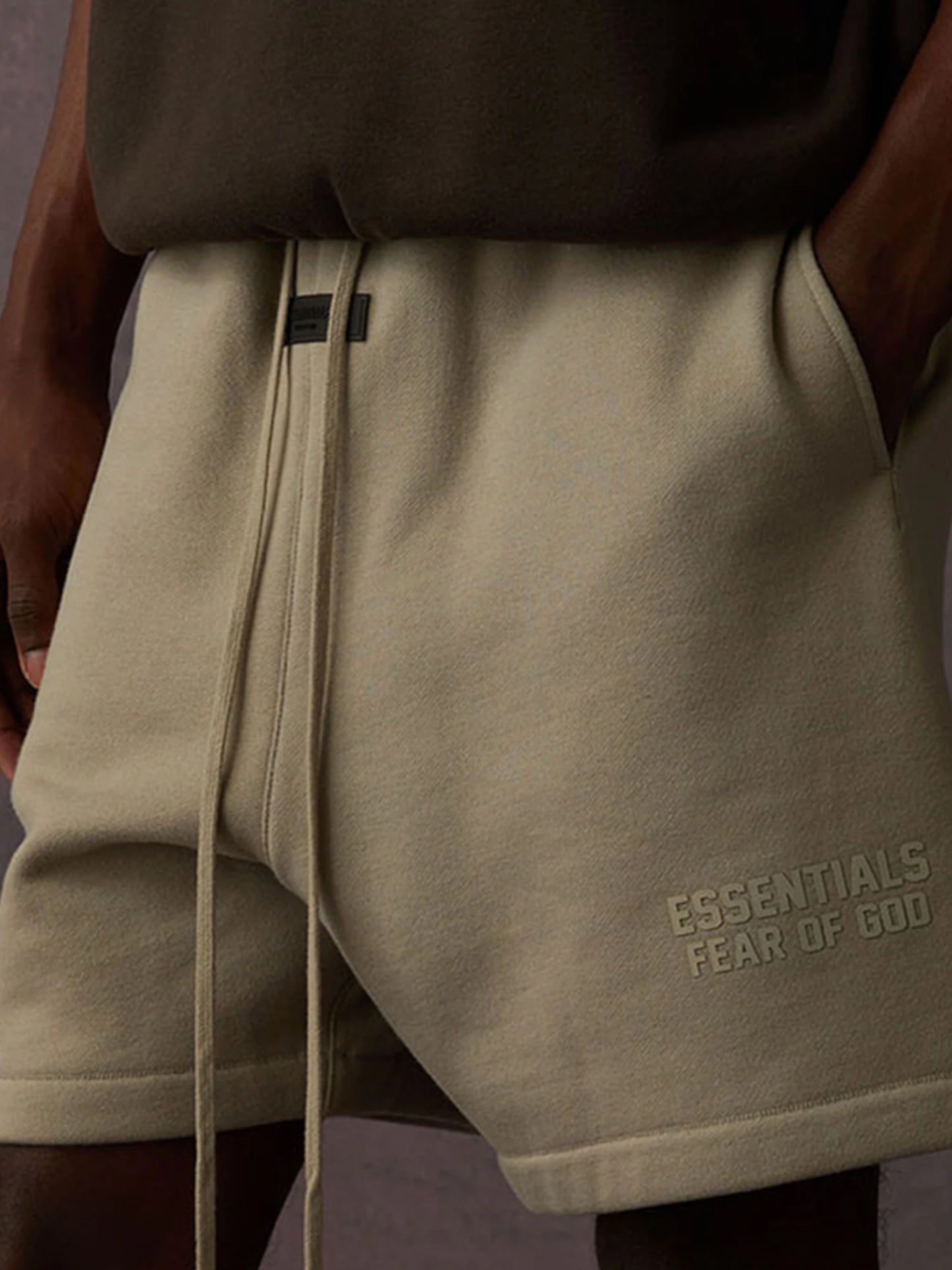 Essentials Shorts “Seal”