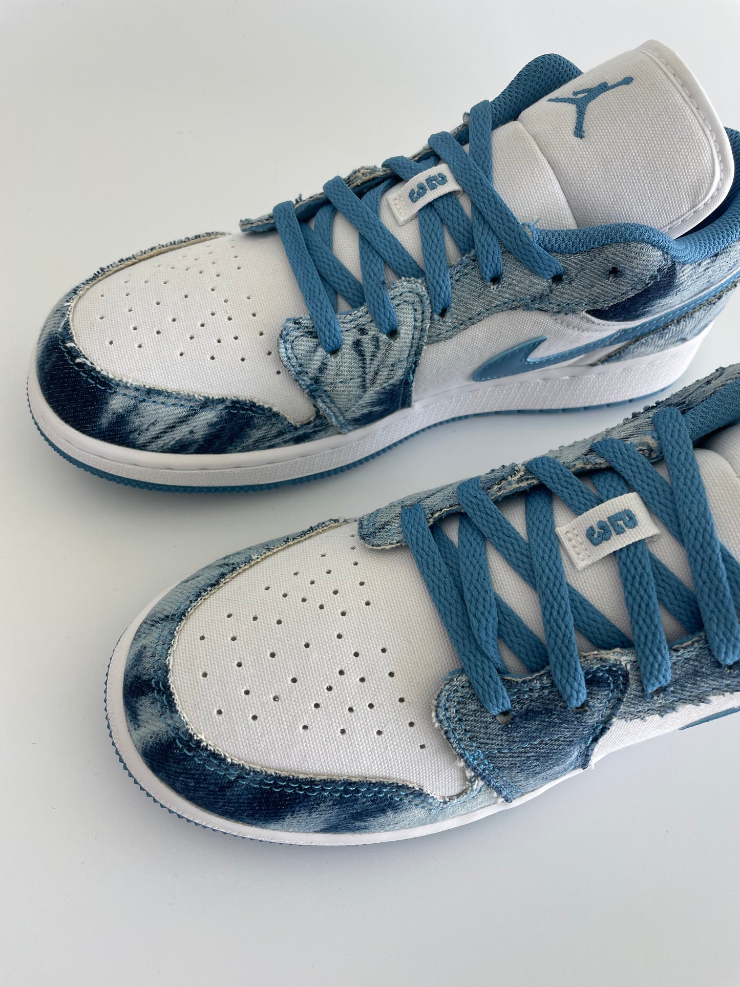 Jordan 1 Low “Washed Denim” (GS)