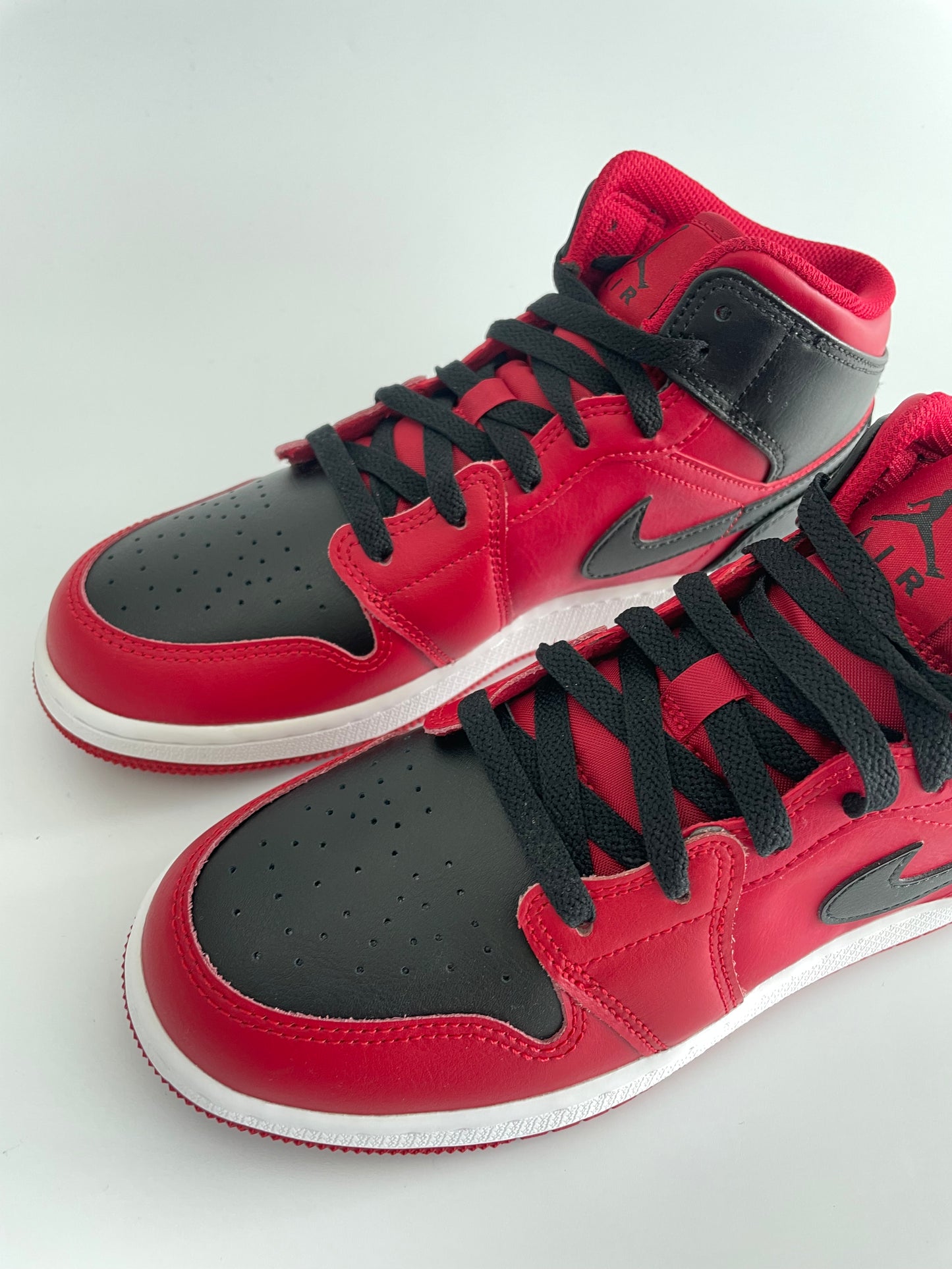 Jordan 1 Mid “Reverse Bred” (GS)