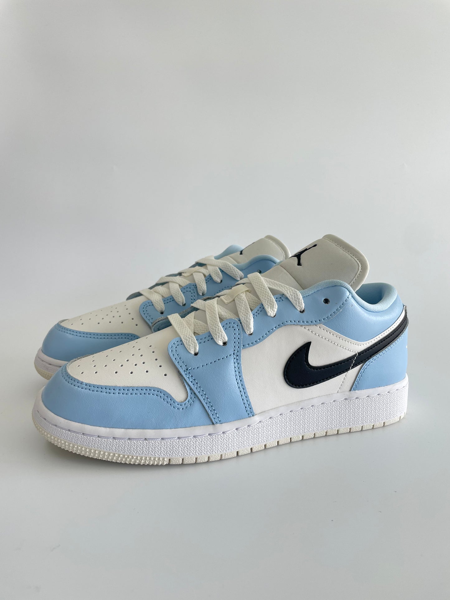 Jordan 1 Low “Ice Blue Black” (GS)