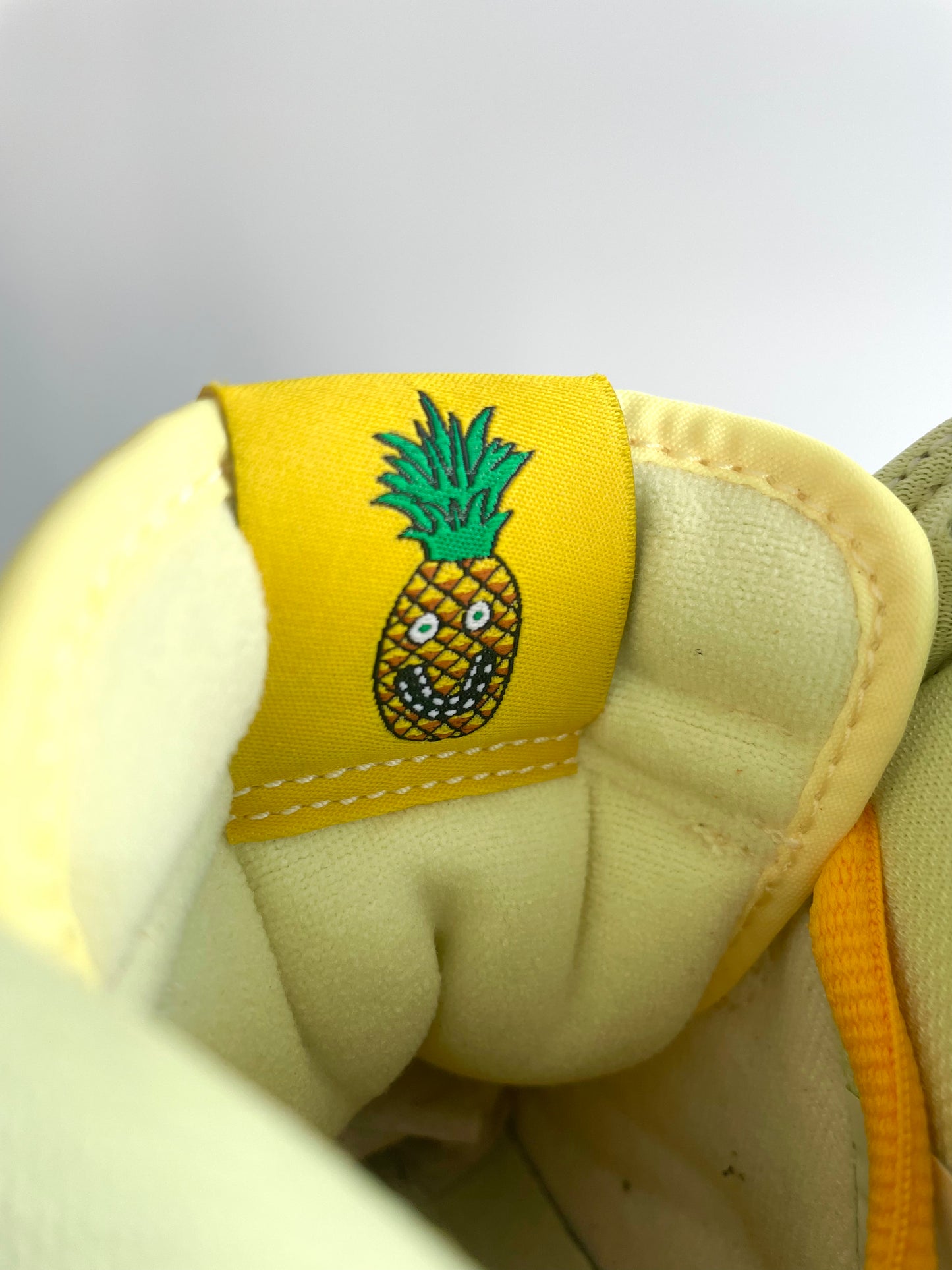 Nike SB Dunk High “Pineapple”